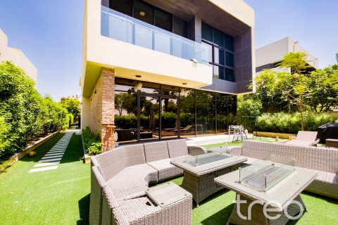 Villa in DAMAC Hills (Akoya by DAMAC), Dubai 5 bedrooms, 640.01 sq.m. № 123606 - photo 3