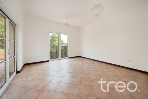 Villa à The Villa, Dubai, 5 chambres, 93.09 m², № 123608 - photo 5
