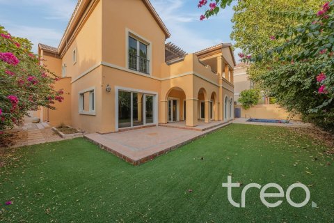 Villa à The Villa, Dubai, 5 chambres, 93.09 m², № 123608 - photo 2