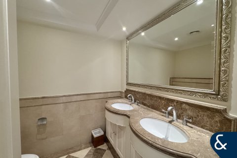 Снять в аренду пентхаус в Sadaf 2, Джумейра Бич Резиденс, Дубай: 4 спальни, 586м², № 91395 - фото 17