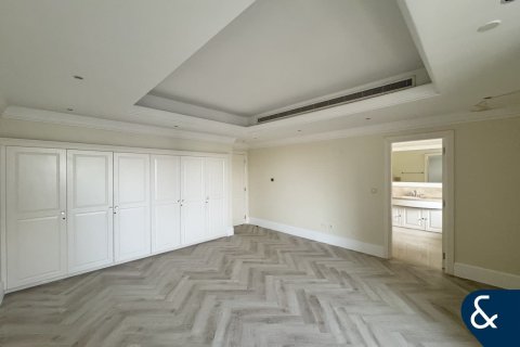 Снять в аренду пентхаус в Sadaf 2, Джумейра Бич Резиденс, Дубай: 4 спальни, 586м², № 91395 - фото 13