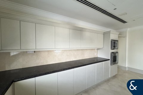 Снять в аренду пентхаус в Sadaf 2, Джумейра Бич Резиденс, Дубай: 4 спальни, 586м², № 91395 - фото 9