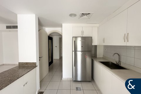 Снять в аренду виллу в Springs 15, The Springs, Дубай: 2 спальни, 157м², № 91396 - фото 6