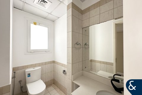 Снять в аренду виллу в Springs 15, The Springs, Дубай: 2 спальни, 157м², № 91396 - фото 11