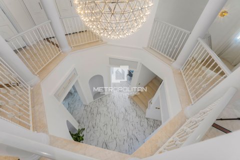Villa in Garden Homes, Palm Jumeirah, Dubai 5 bedrooms, 465 sq.m. № 8784 - photo 23