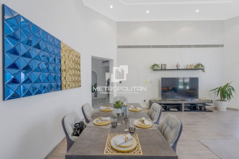 Villa in Garden Homes, Palm Jumeirah, Dubai 5 bedrooms, 465 sq.m. № 8784 - photo 5