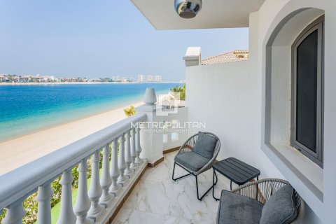 Villa in Garden Homes, Palm Jumeirah, Dubai 5 bedrooms, 465 sq.m. № 8784 - photo 27