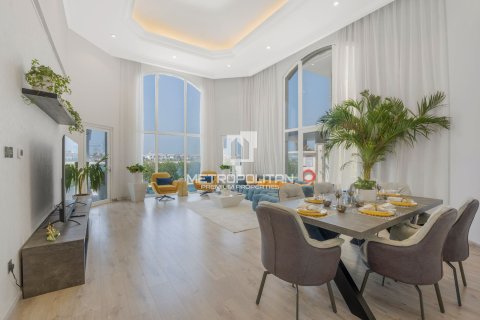 Villa in Garden Homes, Palm Jumeirah, Dubai 5 bedrooms, 465 sq.m. № 8784 - photo 16