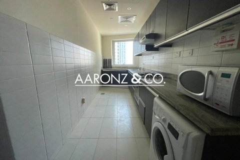 Снять в аренду квартиру в Дубай Марине, Дубай: 2 спальни, 119м², № 92199 - фото 13