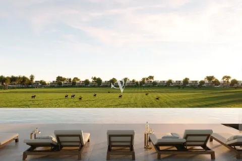 Villa en Dubai Investment Park, Dubai, 4 dormitorios, 300 m², № 68033 - foto 11