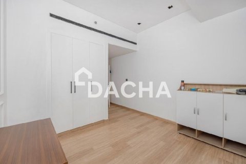 Apartamento en District 15, Jumeirah Village Circle, Dubai, 3 dormitorios, 162 m², № 109696 - foto 6