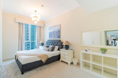 Apartment in Dubai Marina, Dubai 2 bedrooms, 117 sq.m. № 120365 - photo 15