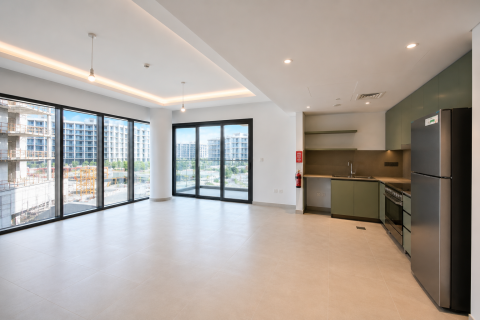 Квартира в Аль-Васле, Дубай, 2 спальни, 107м², № 120362