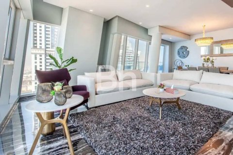 Penthouse in Dubai Marina, Dubai 4 bedrooms, 344 sq.m. № 21682 - photo 1