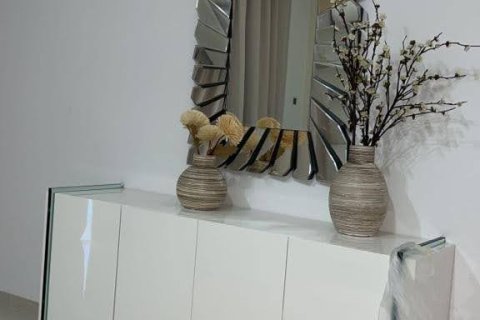 Купить виллу в DAMAC Hills (Akoya by DAMAC), Дубай: 5 спален, 539м², № 3997 - фото 5