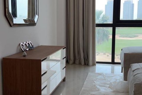 Купить виллу в DAMAC Hills (Akoya by DAMAC), Дубай: 5 спален, 539м², № 3997 - фото 26