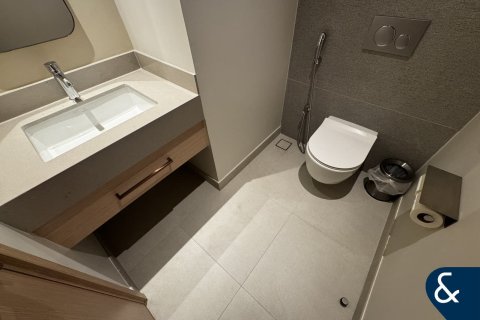 Apartment in Downtown Dubai (Downtown Burj Dubai), Dubai 3 bedrooms, 132 sq.m. № 98770 - photo 18