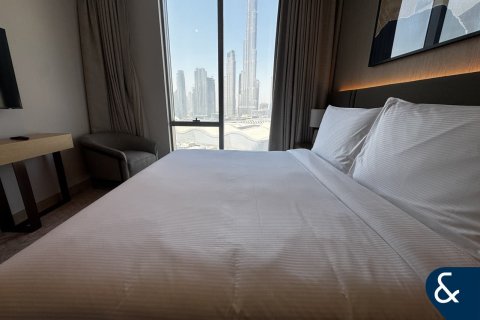 Apartment in Downtown Dubai (Downtown Burj Dubai), Dubai 3 bedrooms, 132 sq.m. № 98770 - photo 13