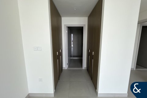 Apartment in EMAAR Beachfront, Dubai Harbour, Dubai 2 bedrooms, 116 sq.m. № 98771 - photo 13