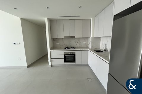 Apartment in EMAAR Beachfront, Dubai Harbour, Dubai 2 bedrooms, 116 sq.m. № 98771 - photo 8