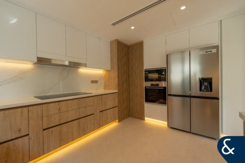 Villa in Meadows, Dubai 4 bedrooms, 320 sq.m. № 98772 - photo 4