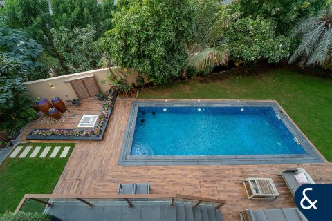 Villa in Jumeirah Golf Estates, Dubai 5 bedrooms, 725 sq.m. № 98763 - photo 27