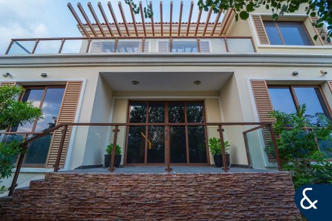 Villa in Jumeirah Golf Estates, Dubai 5 bedrooms, 725 sq.m. № 98763 - photo 28