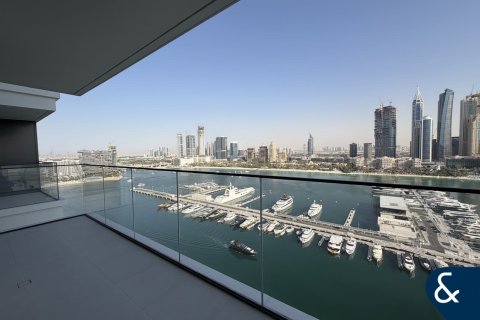 Apartment in EMAAR Beachfront, Dubai Harbour, Dubai 2 bedrooms, 114 sq.m. № 98774 - photo 14