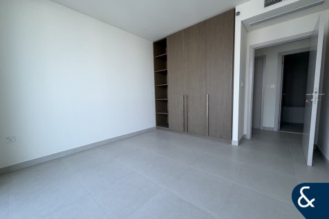 Apartment in EMAAR Beachfront, Dubai Harbour, Dubai 2 bedrooms, 114 sq.m. № 98774 - photo 6