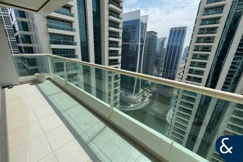 Apartment in Jumeirah Lake Towers, Dubai 3 bedrooms, 267 sq.m. № 98773 - photo 5