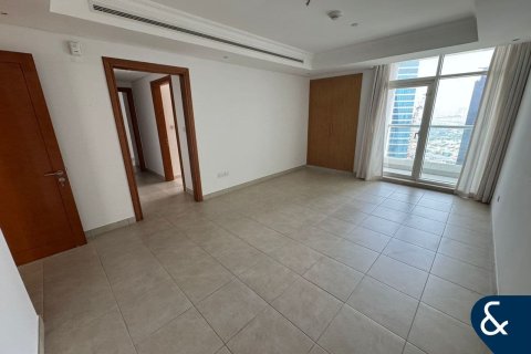 Apartment in Jumeirah Lake Towers, Dubai 3 bedrooms, 267 sq.m. № 98773 - photo 11