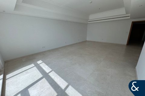 Apartment in Jumeirah Lake Towers, Dubai 3 bedrooms, 267 sq.m. № 98773 - photo 3