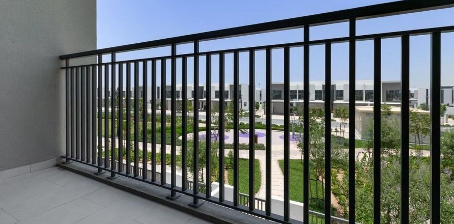 Villa à Dubai, 4 chambres, 244.9 m², № 115270