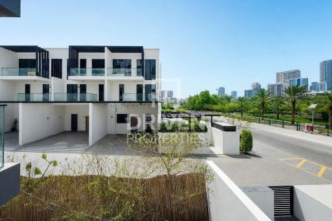 Apartment in Jumeirah Village Circle, Dubai 1 bedroom, 78.32 sq.m. № 134354 - photo 12