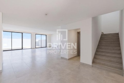 Adosado en Dubai Land, Dubai, 3 dormitorios, 232.82 m², № 134350 - foto 22
