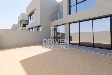 Adosado en Dubai Land, Dubai, 3 dormitorios, 232.82 m², № 134350 - foto 5