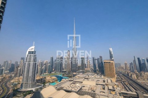 Apartment in Vida Residences Dubai Mall, Downtown Dubai (Downtown Burj Dubai), Dubai 3 bedrooms, 141.21 sq.m. № 134356