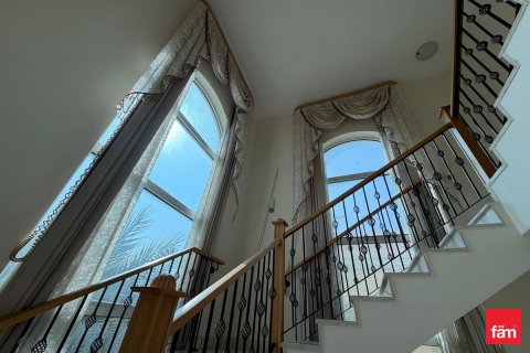 Villa in Dubai 4 bedrooms, 509.1 sq.m. № 70541 - photo 11