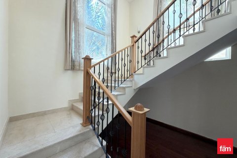 Villa in Dubai 4 bedrooms, 509.1 sq.m. № 70541 - photo 10