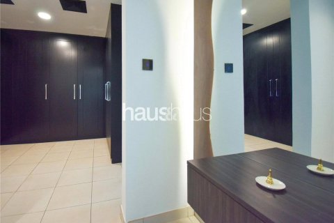 Villa en Al Furjan, Dubai, 4 dormitorios, 455 m², № 43264 - foto 13