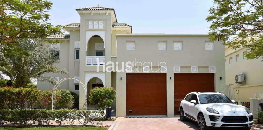 Villa en Al Furjan, Dubai, 4 dormitorios, 455 m², № 43264