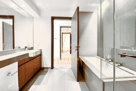 Appartement à Al Wasl, Dubai, 2 chambres, 175 m², № 135264 - photo 9