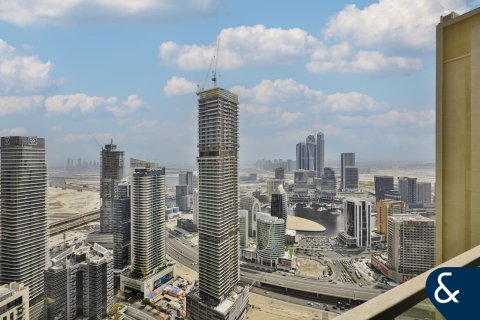 Apartment in Downtown Dubai (Downtown Burj Dubai), Dubai 3 bedrooms, 195 sq.m. № 76576 - photo 15