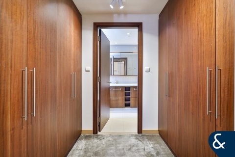 Apartment in Downtown Dubai (Downtown Burj Dubai), Dubai 3 bedrooms, 195 sq.m. № 76576 - photo 27