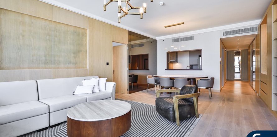 Apartment in Downtown Dubai (Downtown Burj Dubai), Dubai 3 bedrooms, 195 sq.m. № 76576