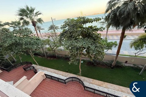 Apartment in Palm Jumeirah, Dubai 1 bedroom, 108 sq.m. № 76578 - photo 8