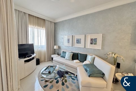Apartment in Downtown Dubai (Downtown Burj Dubai), Dubai 1 bedroom, 81 sq.m. № 76577 - photo 1