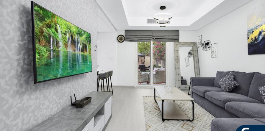 Villa in Springs 10, The Springs, Dubai 2 bedrooms, 207 sq.m. № 76581