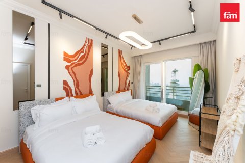 Apartment in Dubai Marina, Dubai 3 bedrooms, 129.2 sq.m. № 84323 - photo 11