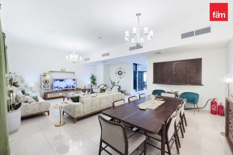 Townhouse in Al Furjan, Dubai 4 bedrooms, 226 sq.m. № 23704 - photo 10